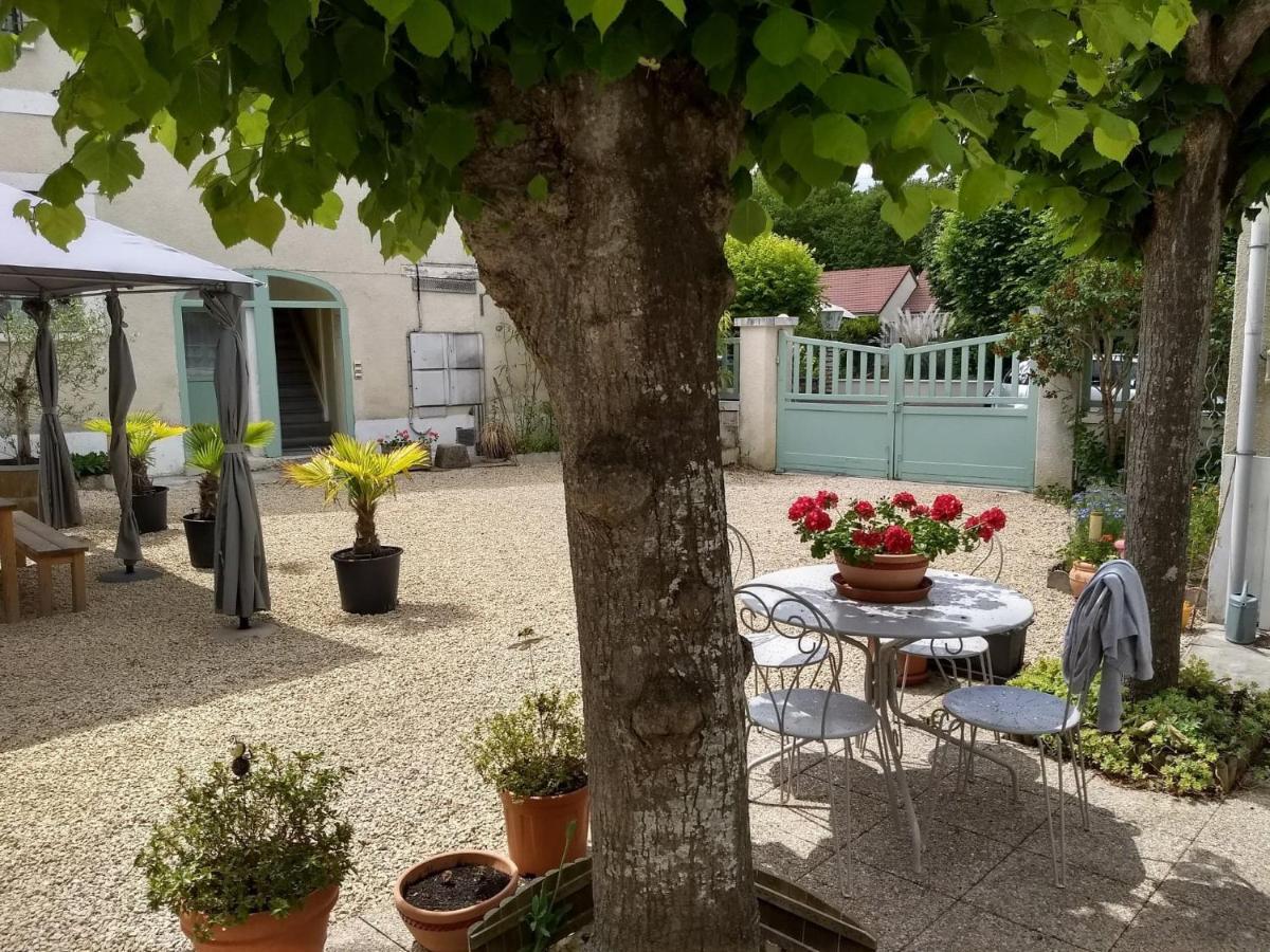 Aparthotel Quelques Fleurs La Roche-Posay Zewnętrze zdjęcie