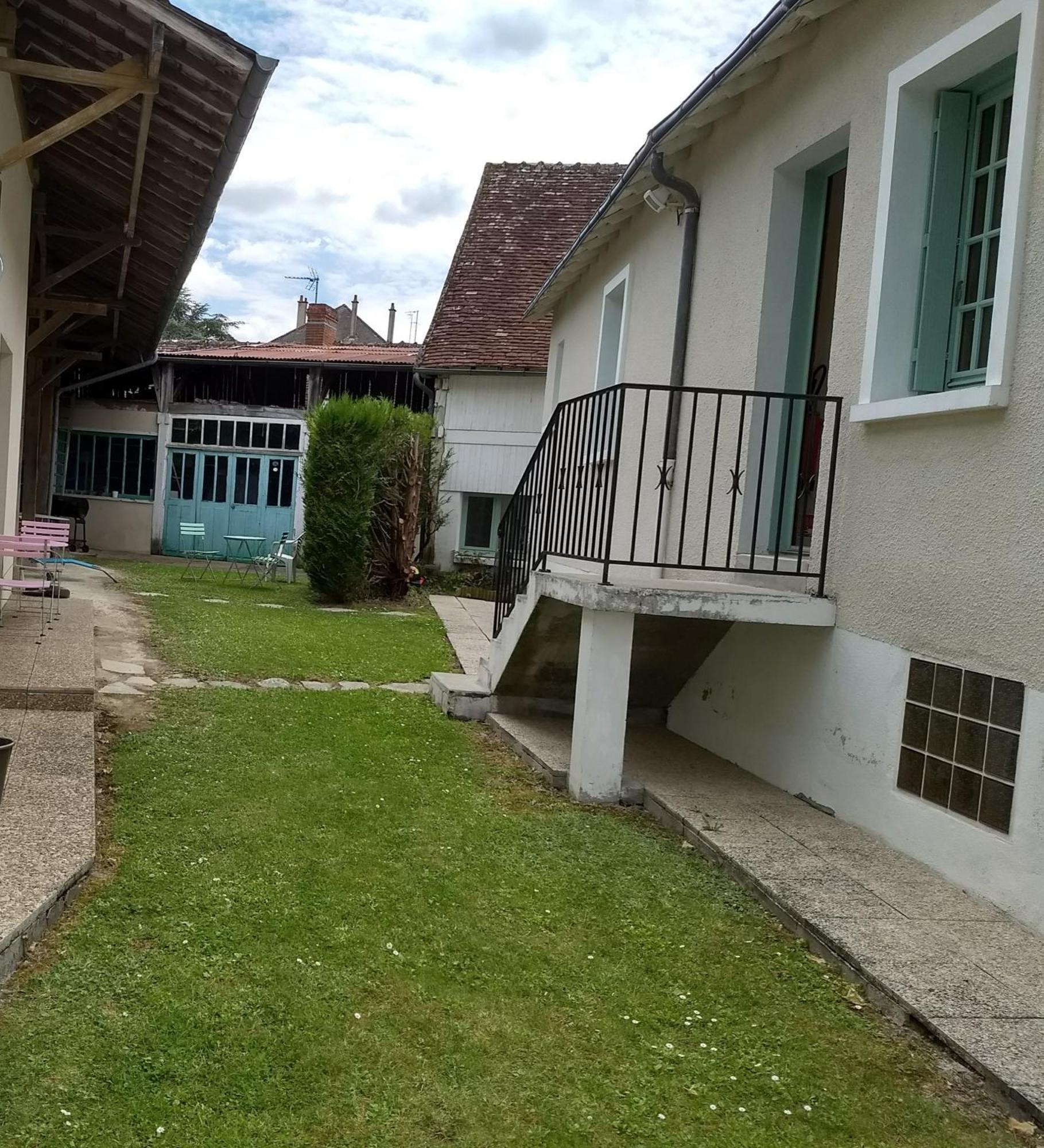 Aparthotel Quelques Fleurs La Roche-Posay Zewnętrze zdjęcie